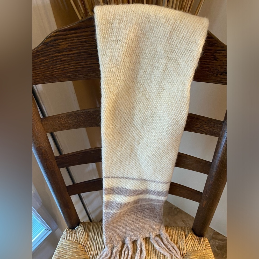 Vintage ICELANDIC Pure New Wool Scarf Cream Taupe Striped Fringe Great Britain